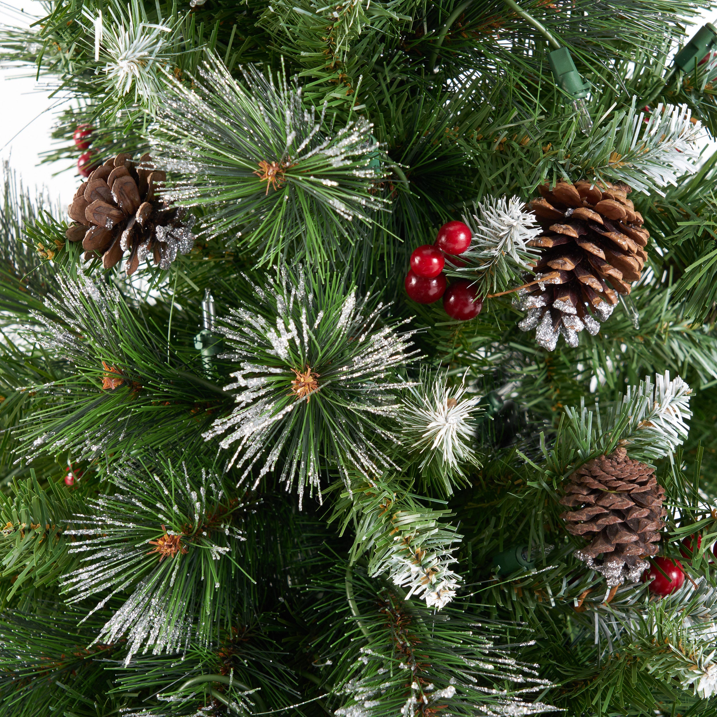 4.5-foot Mixed Spruce Hinged Artificial Christmas Tree with Glitter Branches, Red Berries, and Pinecones