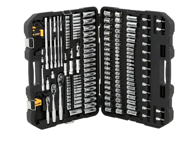 DEWALT DWMT75049 Chrome Vanadium Mechanics Tool Set (192-Piece)