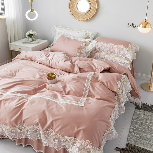 Vintage Lace Bedding Set