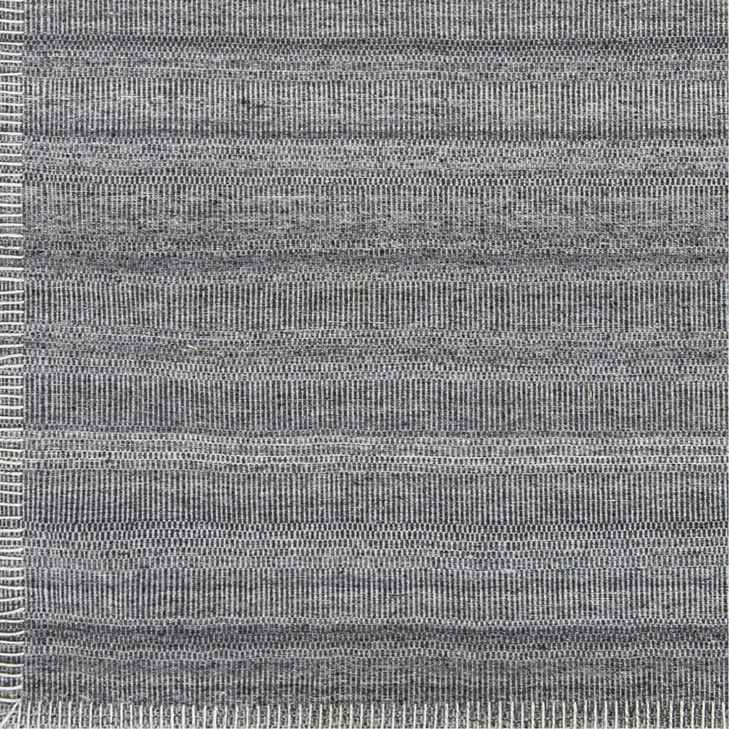 Irvine Hand Woven Rug in Medium Gray, Charcoal, Silver Gray