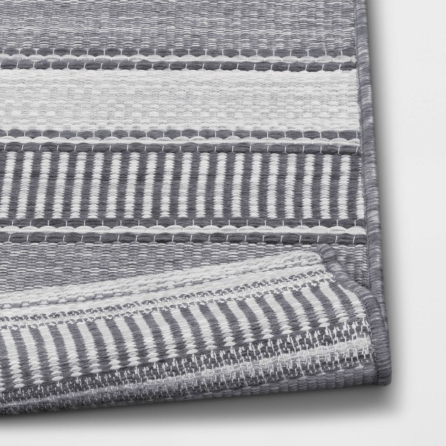 7 x27 x10 x27 Striped Rectangular Woven Outdoor Area Rug Charcoal Gray ivory