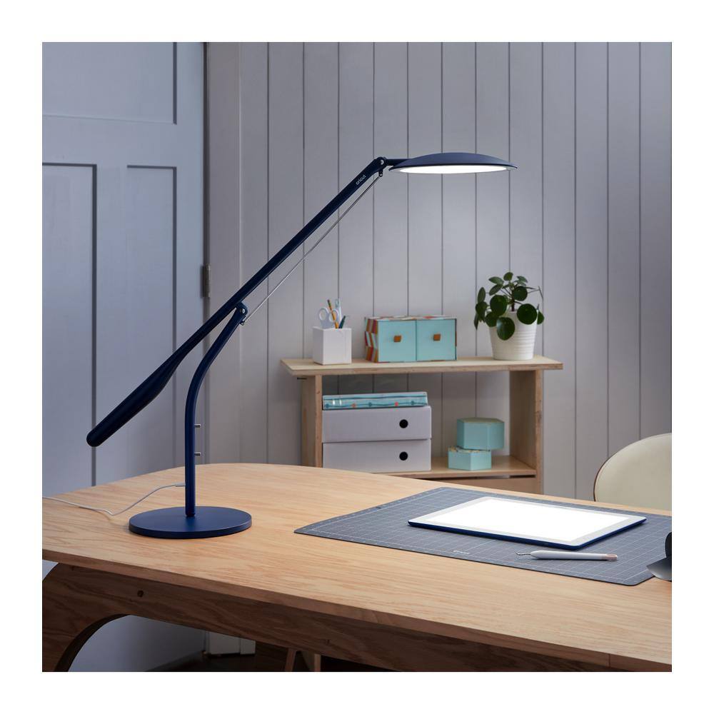 Cricut Bright 360 Ultimate LED Table Lamp Indigo 2008145