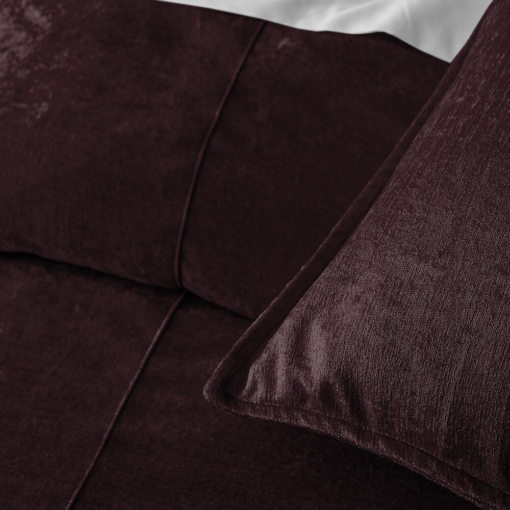 Juno Velvet Bordeaux Coverlet and Pillow Sham(s) Set