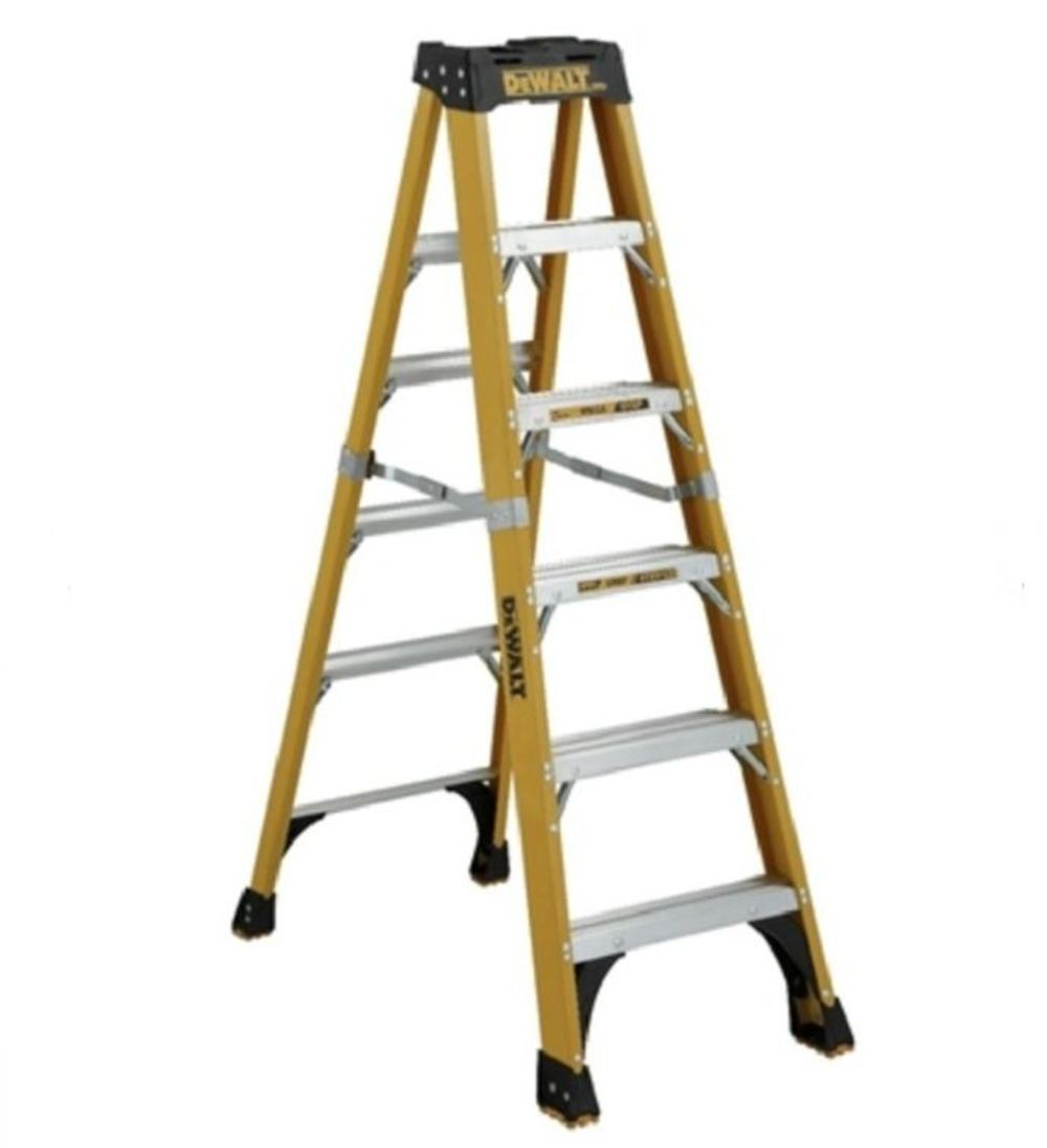 DEWALT Stepladder 500lb Rated FG 6' DXL3810-06 from DEWALT