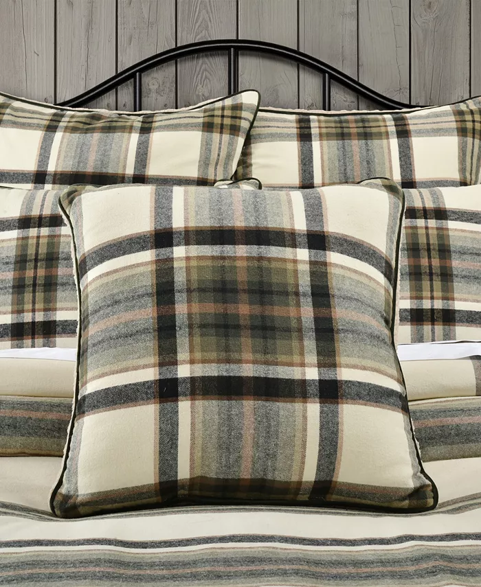 Five Queens Court Daniel Plaid Square Decorative Pillow， 20 x 20