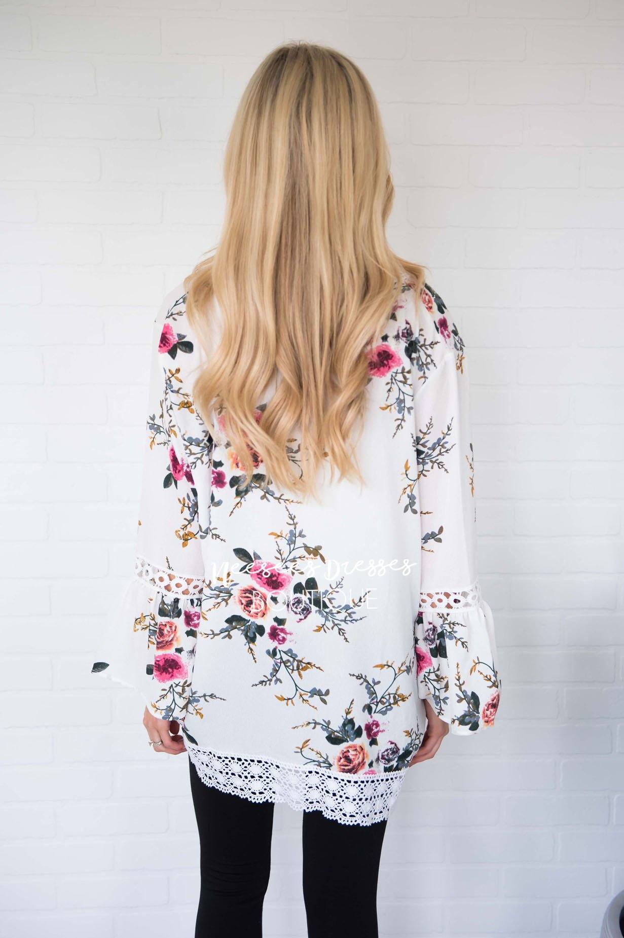 Just Bloom Floral Cardigan