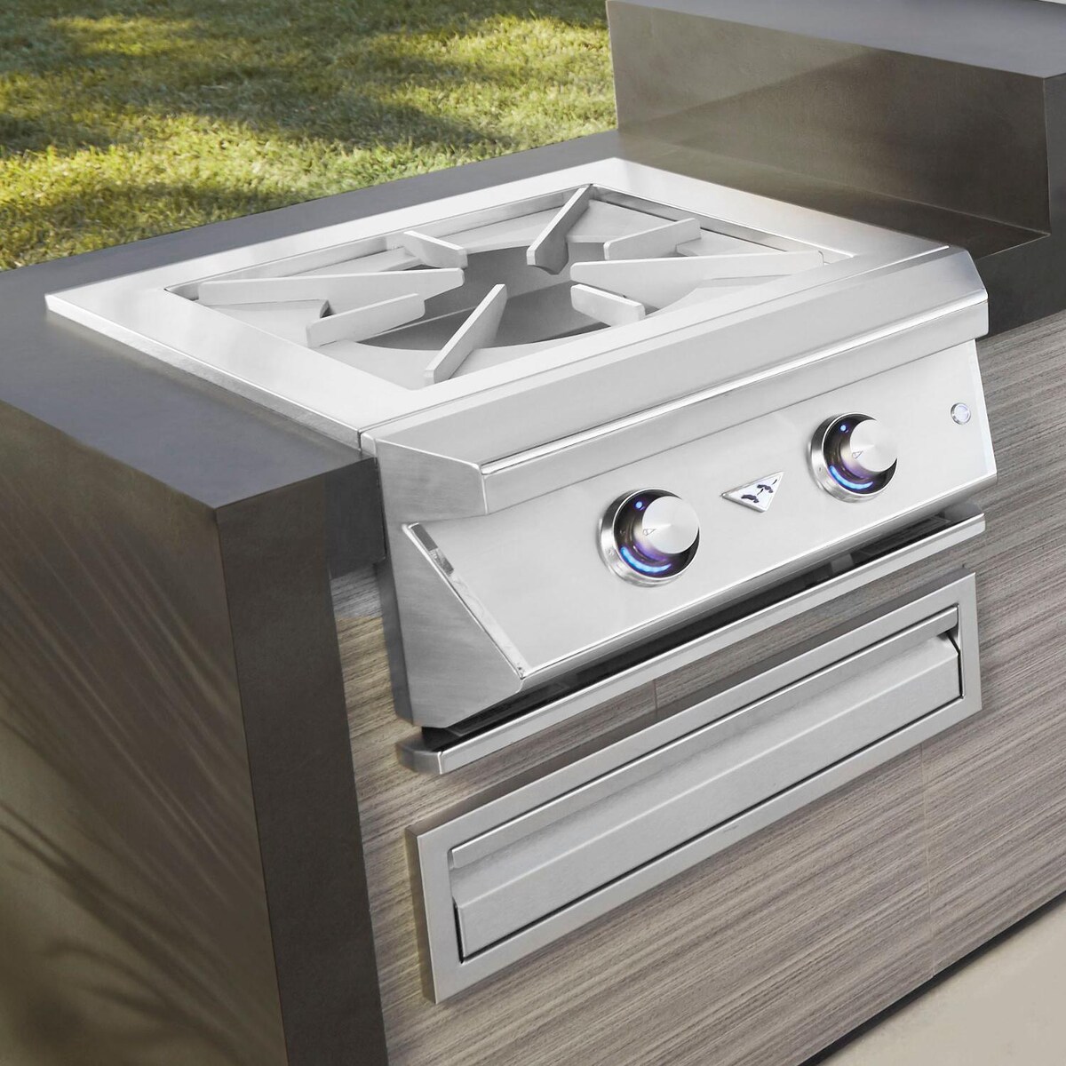 Twin Eagles Built-In Propane Gas Power Burner with Reversible Heavy Duty Grate and Stainless Steel Lid