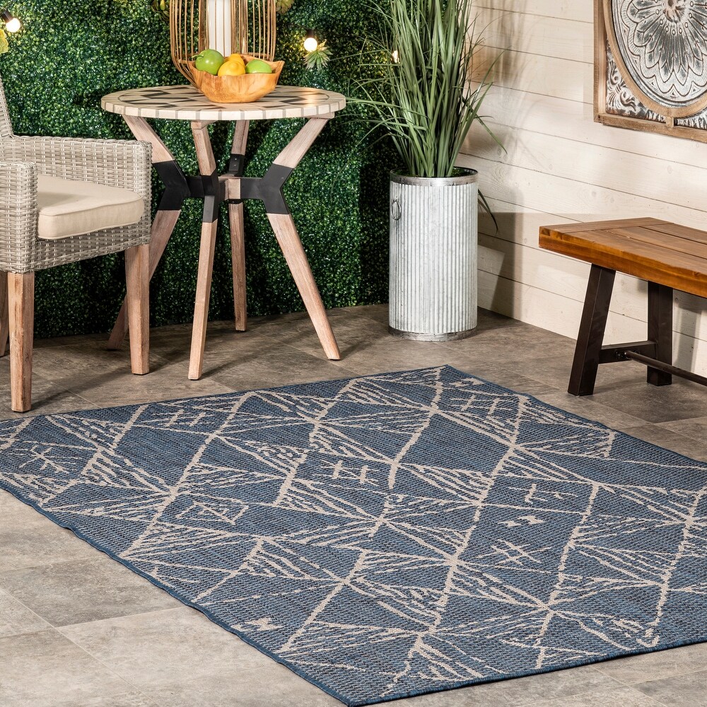 Brooklyn Rug Co Marlow Geometric Aztec Indoor/Outdoor Area Rug