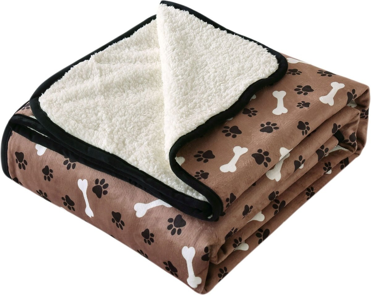 Happycare Textiles advanced Pets Print cozy Waterproof Cat and Dog blanket