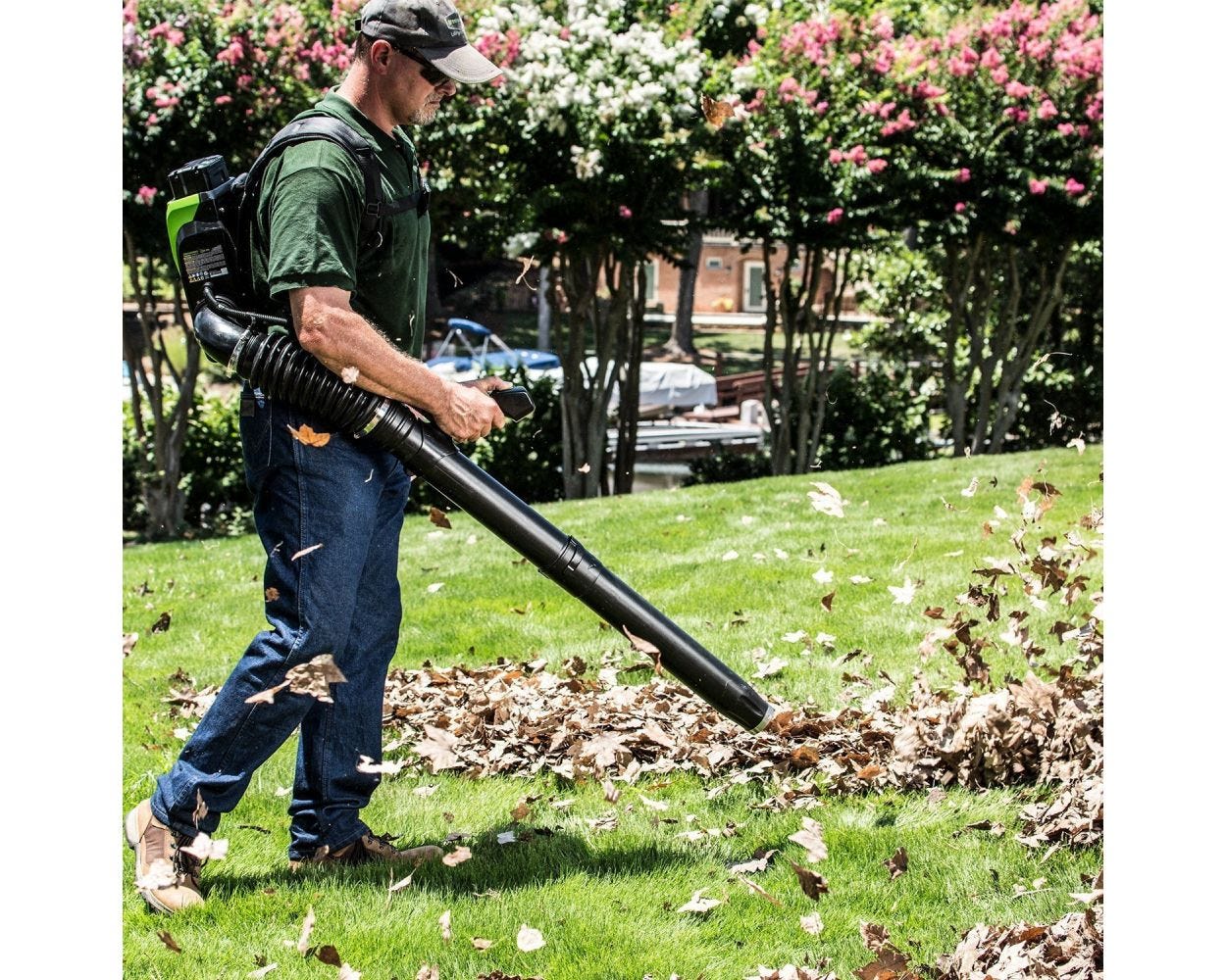 80V Cordless Backpack Blower 610 CFM | Greenworks Tools