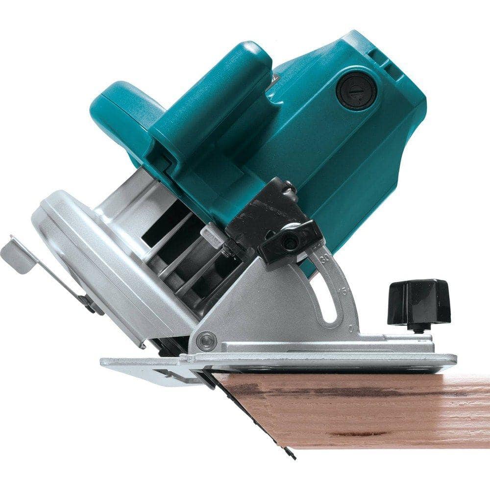 Makita 7-1/4 in. 15 Amp Corded Circular Saw with Dust Port 2 LED Lights 24T Carbide Blade 5007F