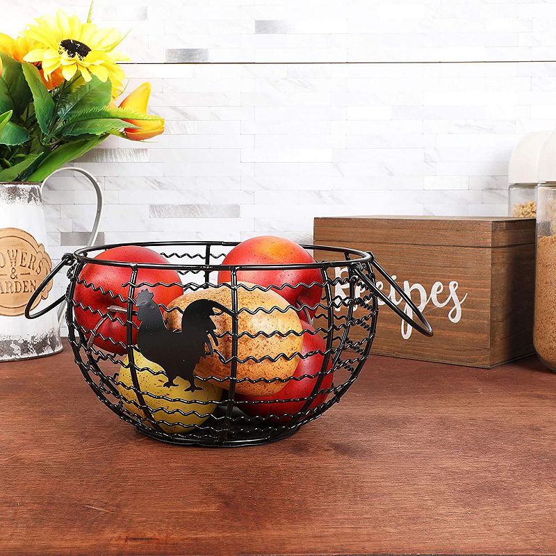 Wire Egg Collecting Basket， Farmhouse Kitchen Organizer (Black， 8.2 x 8.2 x 4.9 In)