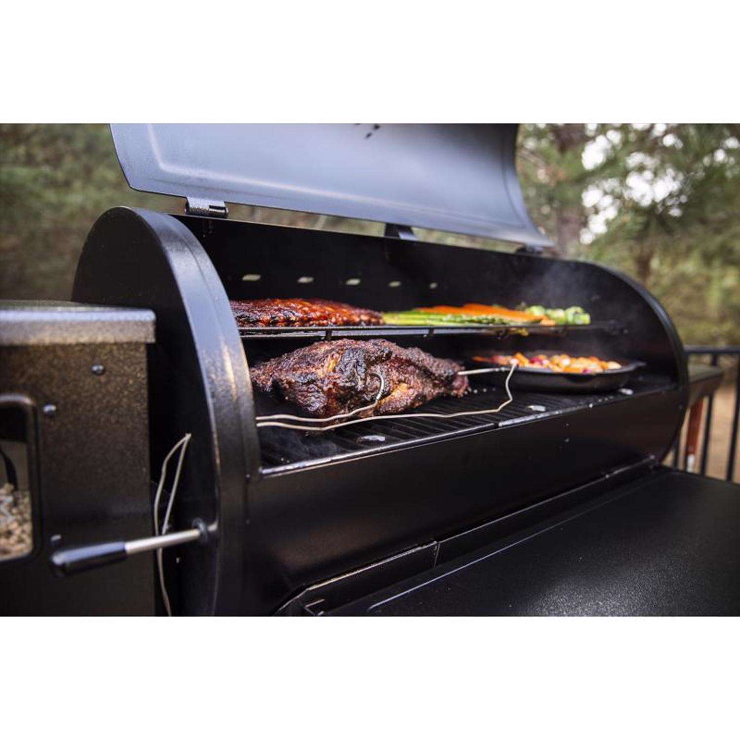 Pit Boss Navigator 1150G Wood Pellet Grill and Smoker Black