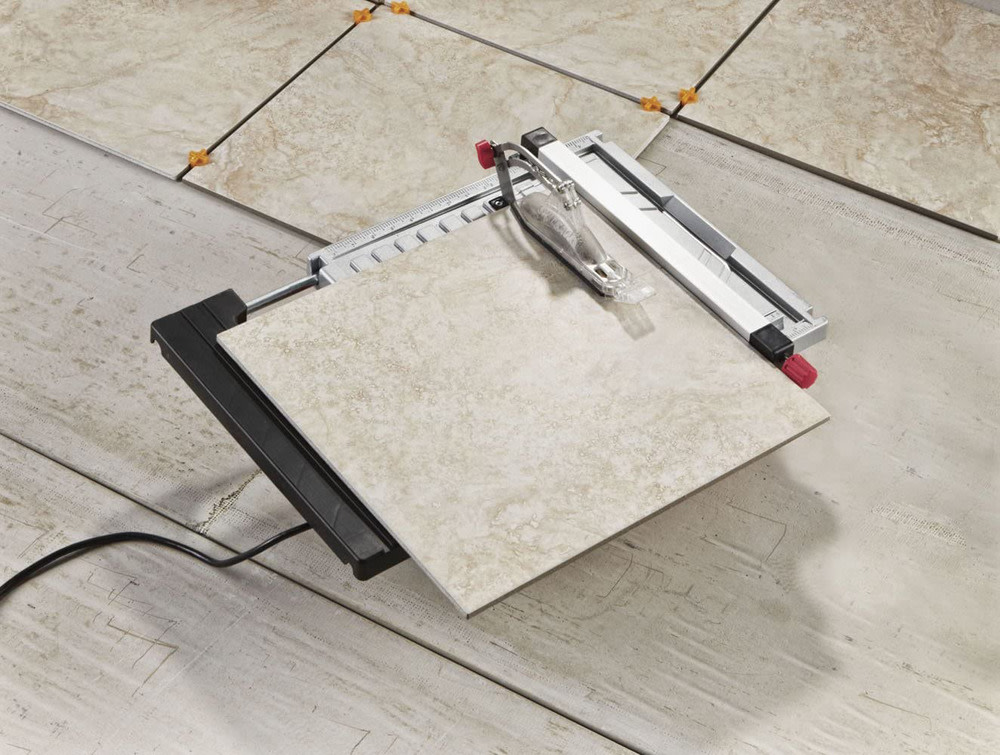 Skil Wet Tile Saw with Hydro Lock System 7 ;