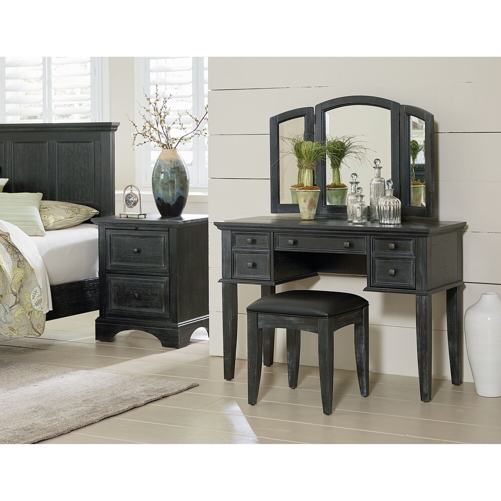 Farmhouse Basics Queen Bedroom Set with 2 Nightstands  1 Vanity and Bench  and 1 Chest