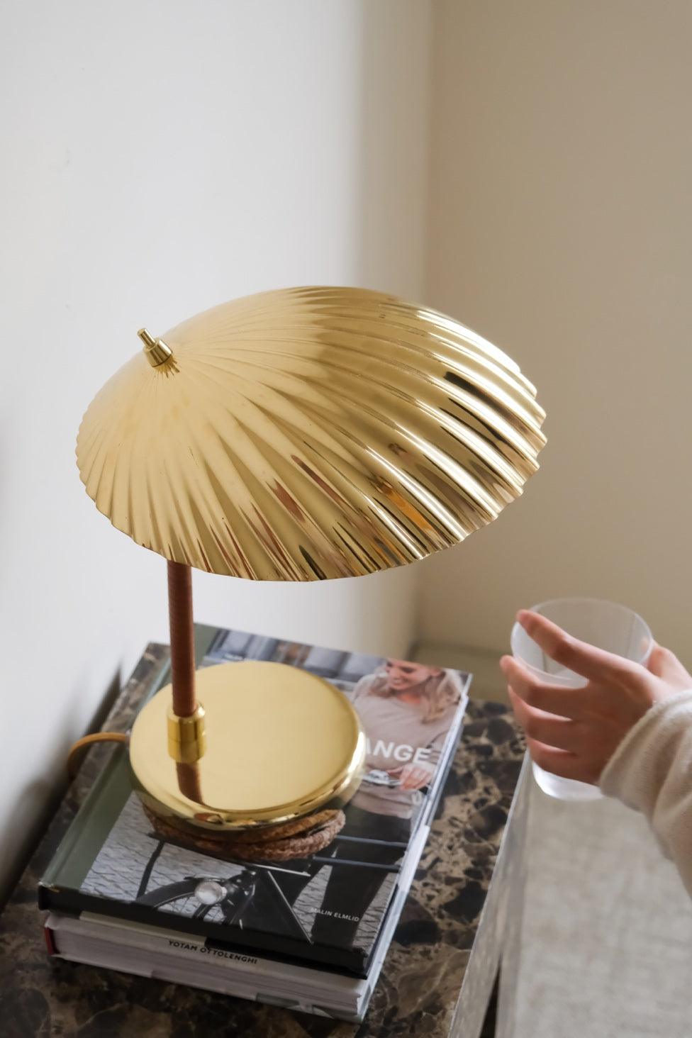 Brass Shell Table Lamp