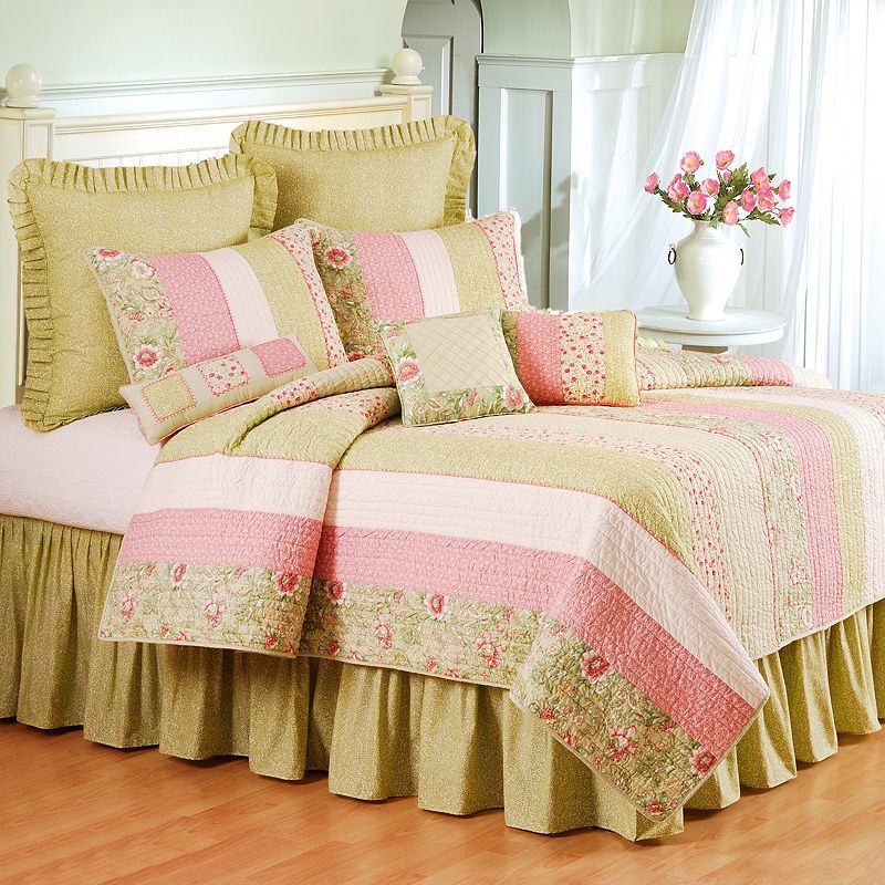 CandF Home Amberly Quilt