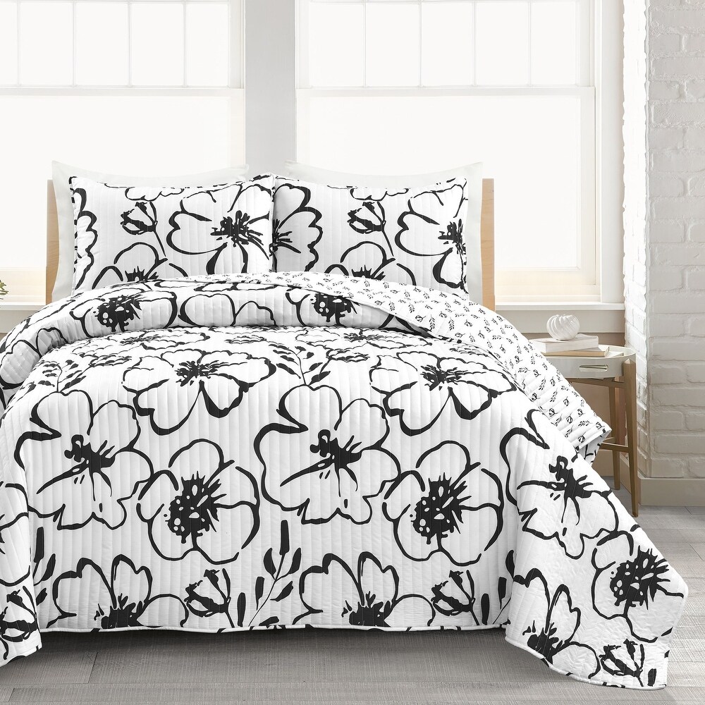 Lush Decor Scandinavian Floral 3 Piece Quilt Set