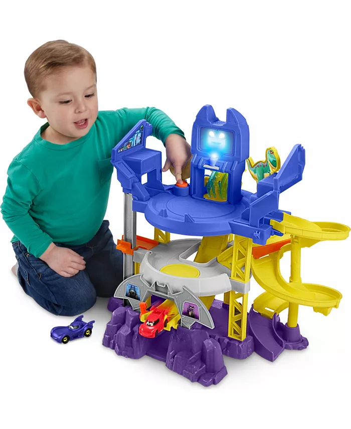 BatWheels Fisher-Price DC Race Track Playset  Launch and Race Batcave with Lights Sounds and 2 Toy Cars