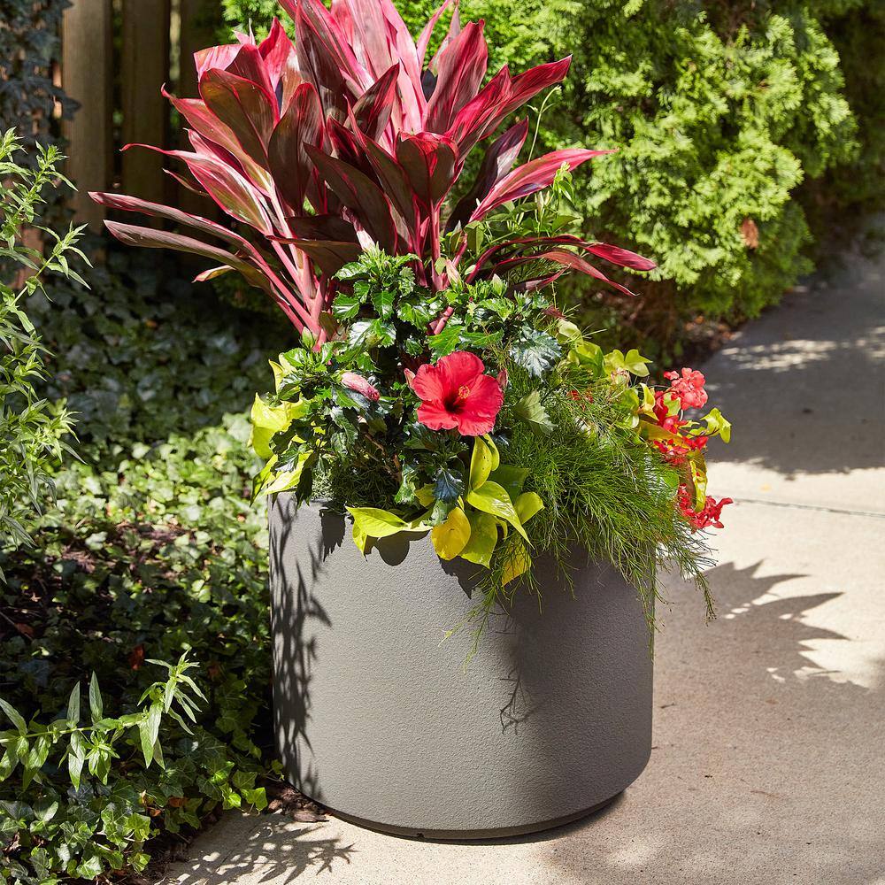 PolyStone Planters Baja Round 23 in. x 19 in. Concrete Gray Composite Planter 4003