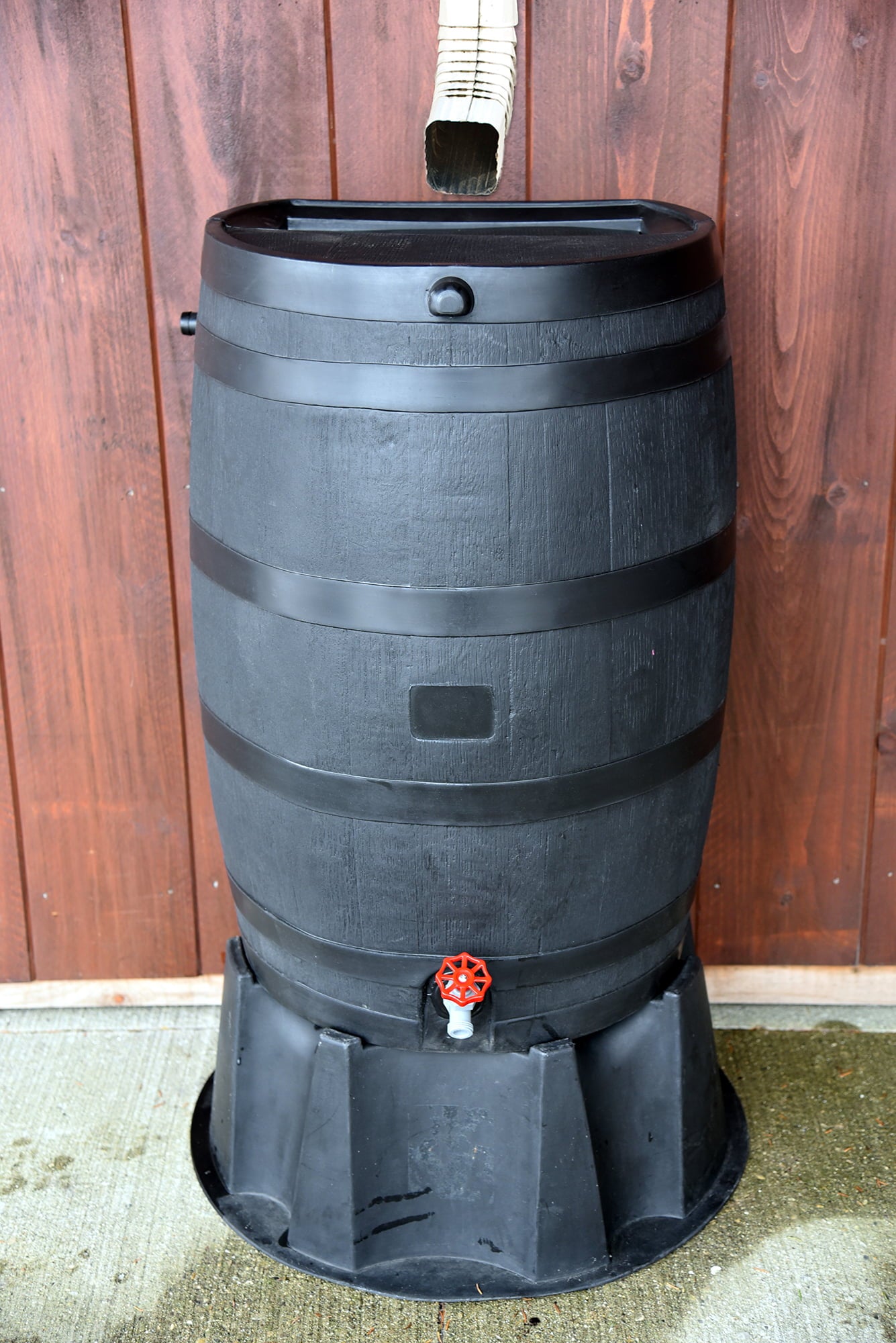 RTS Home Accents Polyethylene 50 Gallon Flat Back Eco Rain Barrel， Black Color