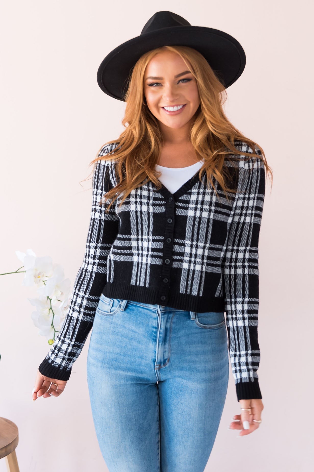 Trend Setter Plaid Modest Cropped Cardigan