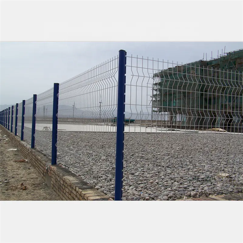 Hot sale Soccer field mesh fence Mesh fence for road protection