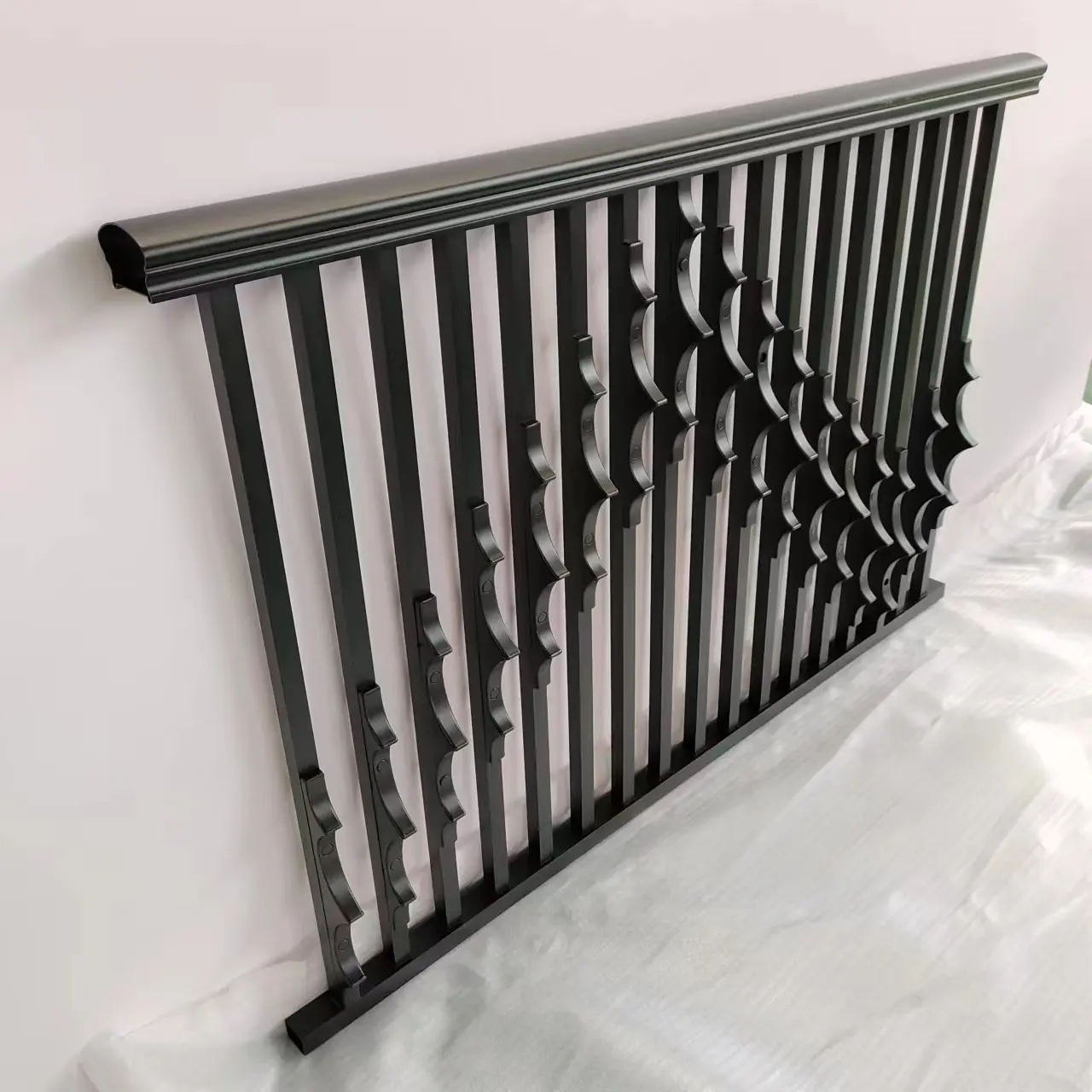 Cheap Price Factory Supply  Aluminum Flat Top  Fence  For Garden