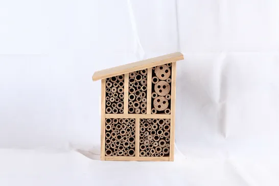 Wooden bee house outdoor lanyard creative insect nest pine bee box combination hive insect house garden supplies