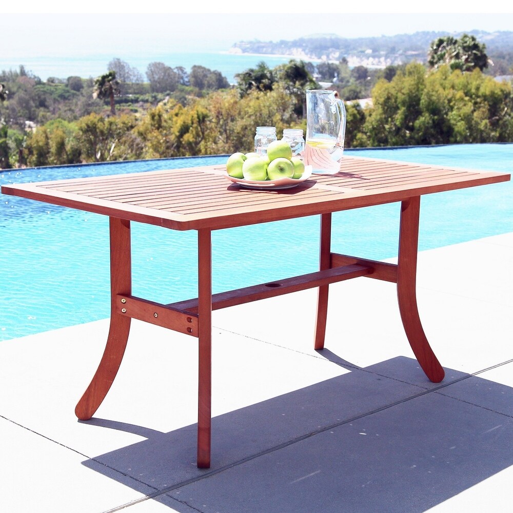 Dining Table with Curved Legs   59\