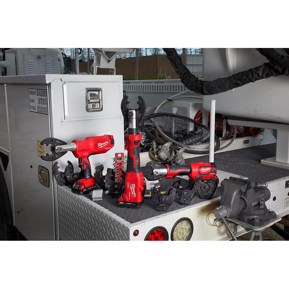 Milwaukee M18 FORCE LOGIC 6T Linear Utility Crimper Kit with O-D3 Jaw 2978-22O from Milwaukee