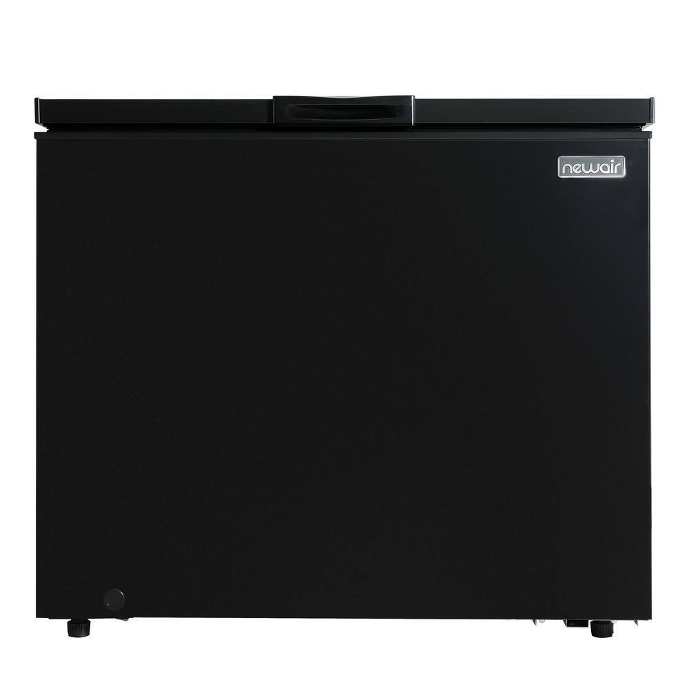 NewAir 6.7 cu. ft. Compact Chest Freezer in Black NFT070MB00