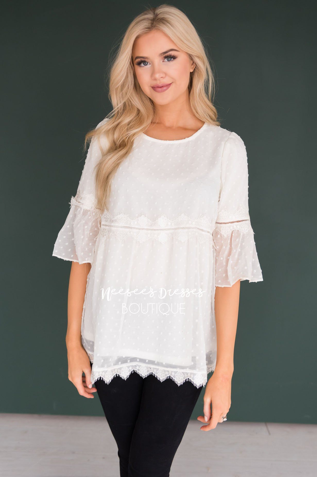 All About that Lace Blouse