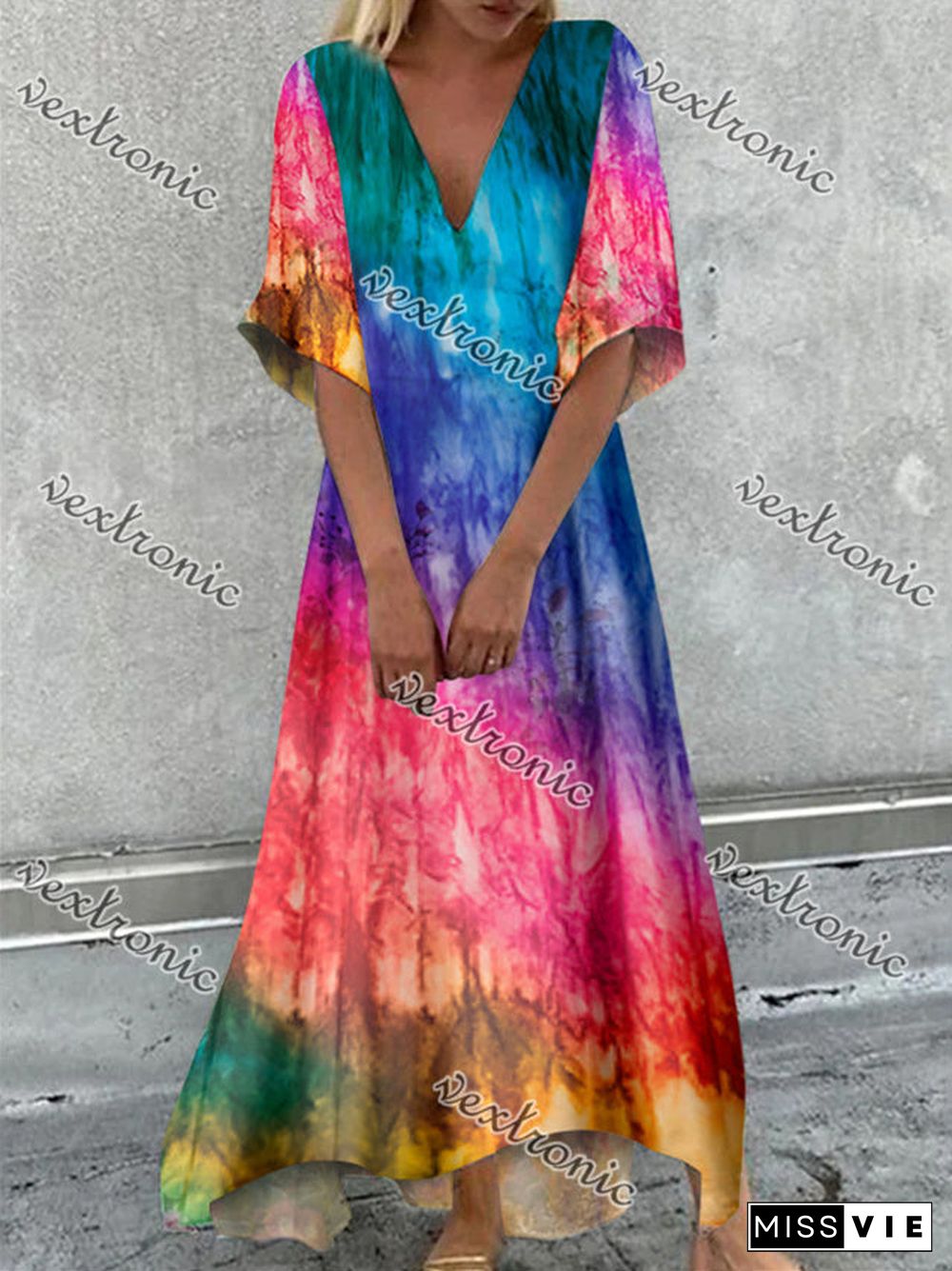 Women's Colorful V-Neck Half Sleeve Graphic Maxi Dress