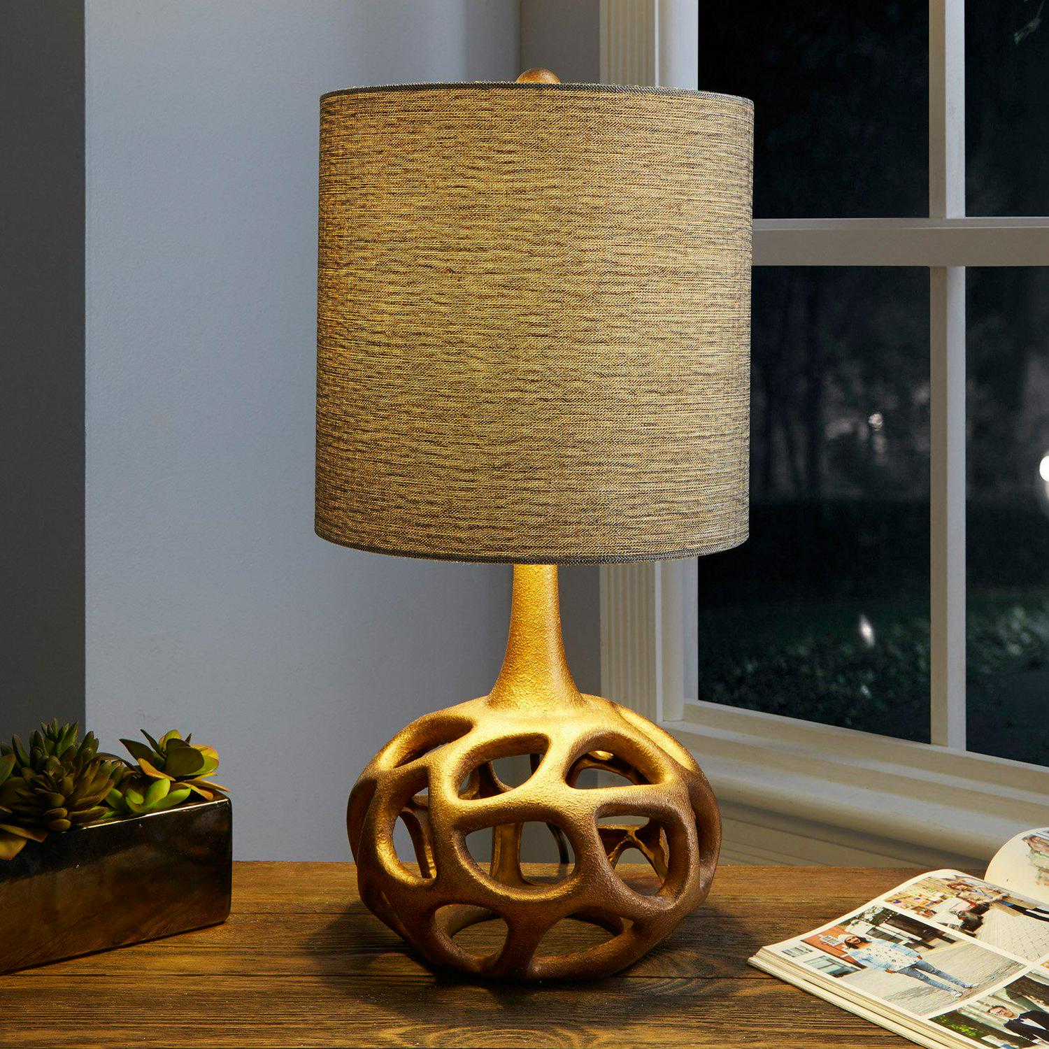 The Black Clove Table Lamp with Shade， CFL Bulb Included