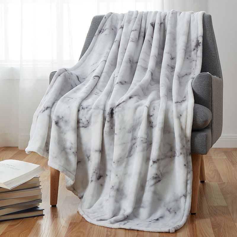 VCNY Home Marble Quartz Plush Throw Blanket