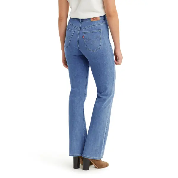 Levi's Women's Classic Bootcut Jeans