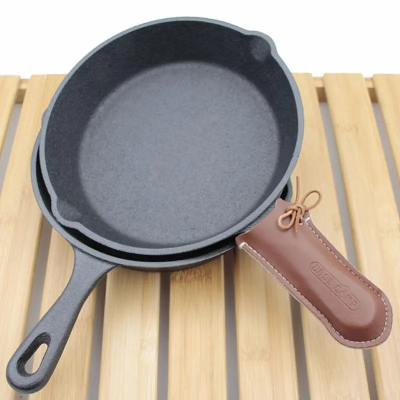 Outdoor Camping Cooking Tool Cast lron Frying Pan Handle Cover Cast lron Skillet Covers Leather Hot Handle Holder Accessories