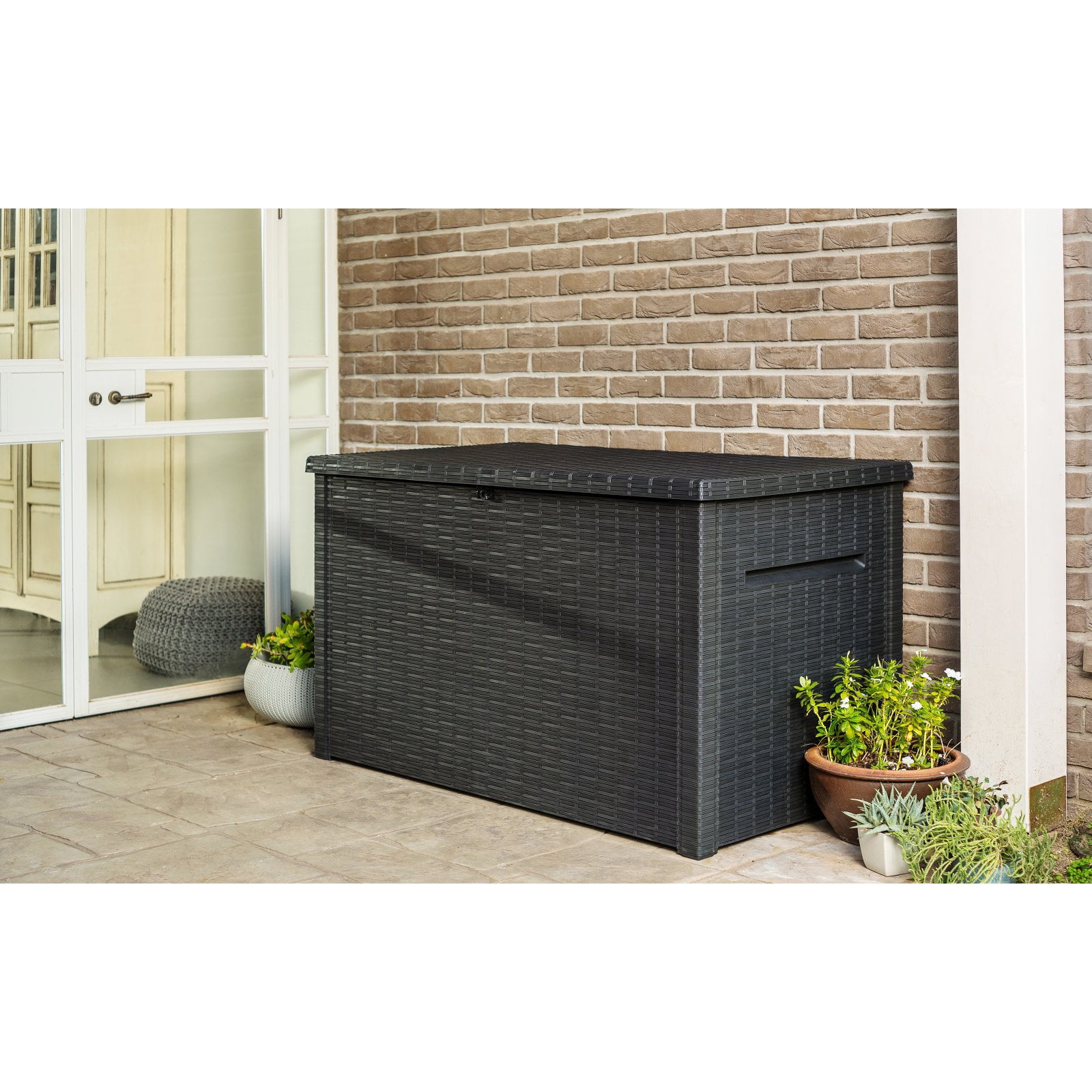 Keter Java Extra Large Rattan Style 230 Gallon Plastic, Resin and Wicker Deck Box, Espresso Brown