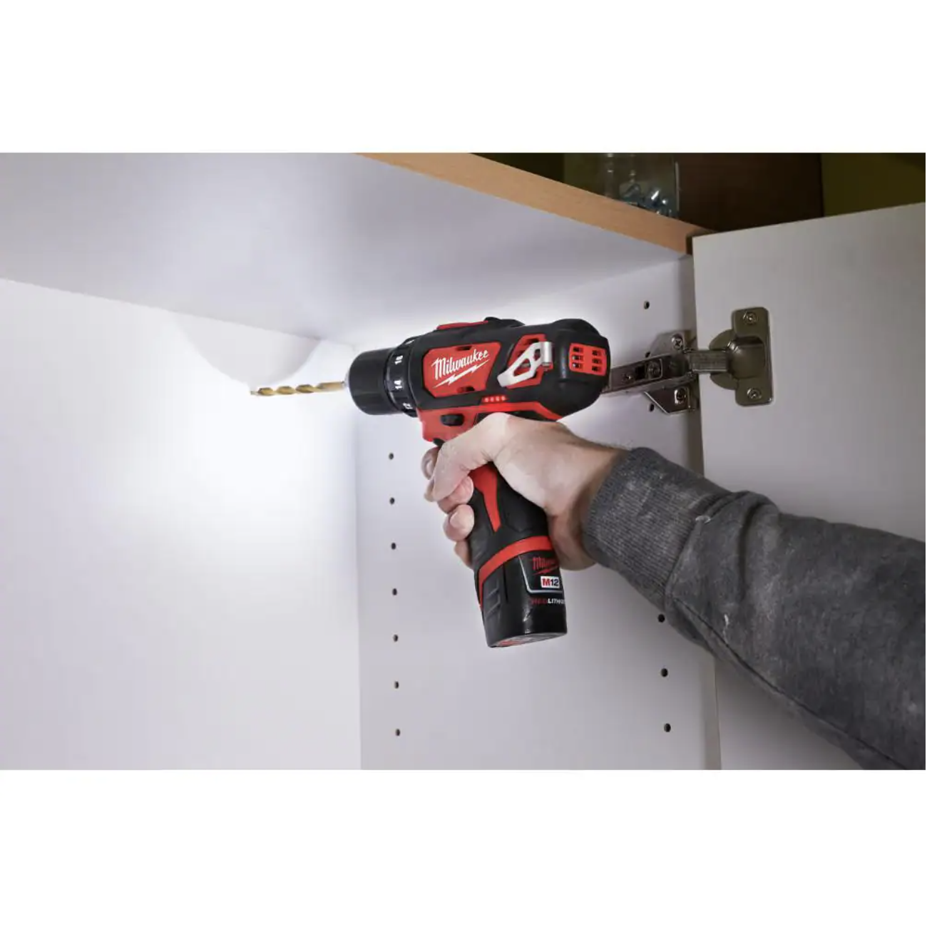 Milwaukee M12 12V Lithium-Ion Cordless 3/8 in. Drill/Driver (Tool-Only)