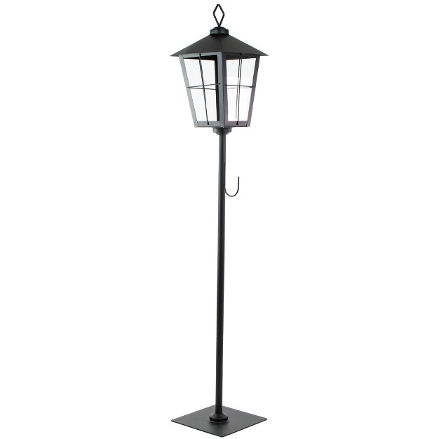 Matte Black Candle Lantern With Wreath Holder