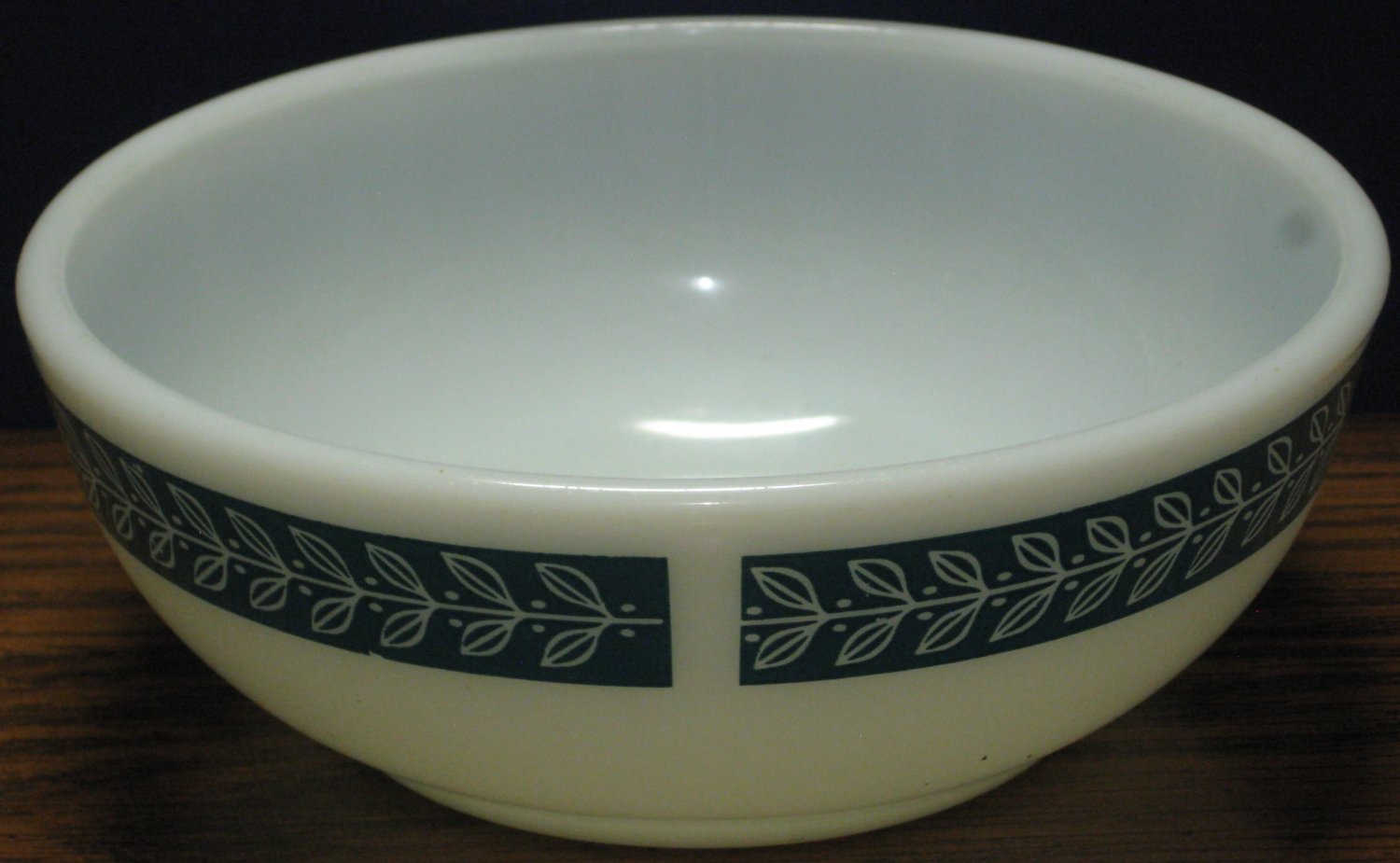 Pyrex Restaurantware Tableware Turquoise Laurel Leaf Cereal Bowl 705-15 - 1970s Vintage