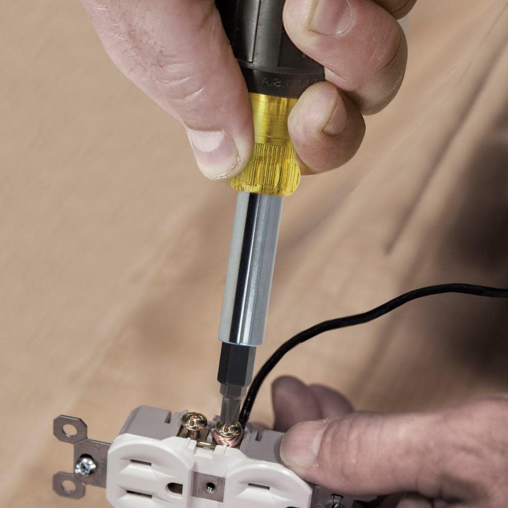 Multi-Bit Screwdriver/Nut Driver ;