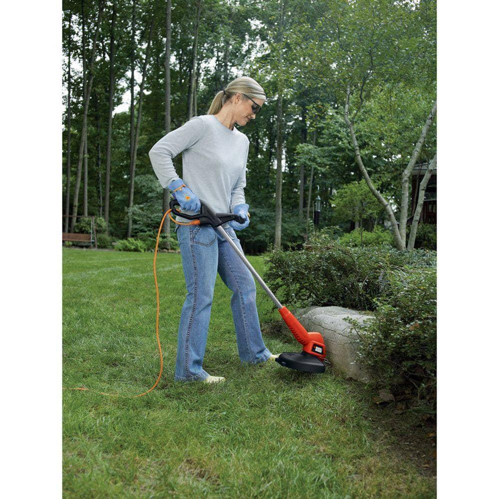 BLACKDECKER Corded Electric 3in1 Leaf Blower Vacuum Mulcher and 2in1 String Trimmer and Grass Edger Combo Kit