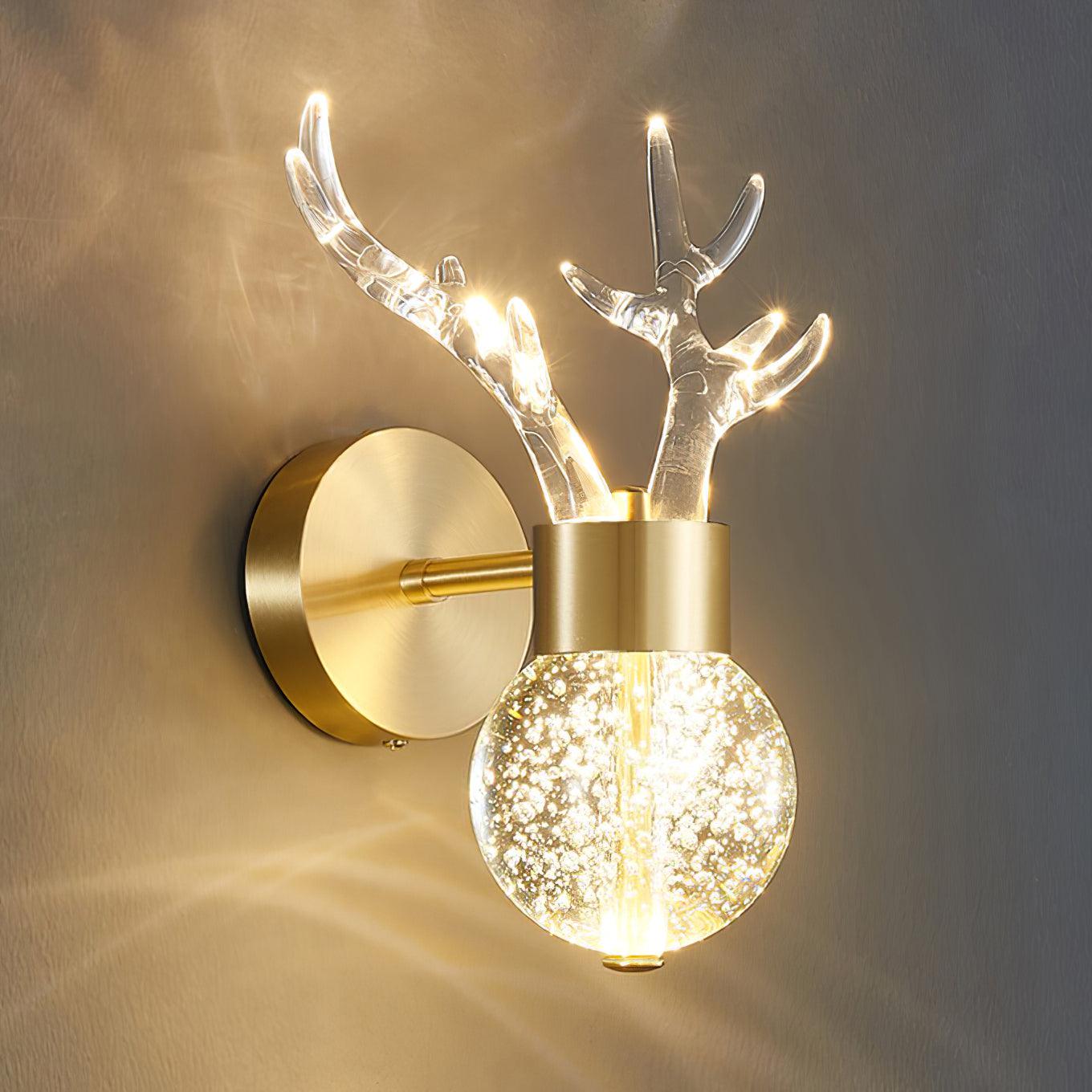 Little Deer Wall Lamp