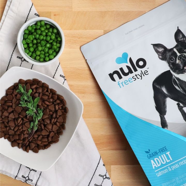 Nulo Freestyle Grain-Free Salmon and Peas Recipe Dry Dog Food