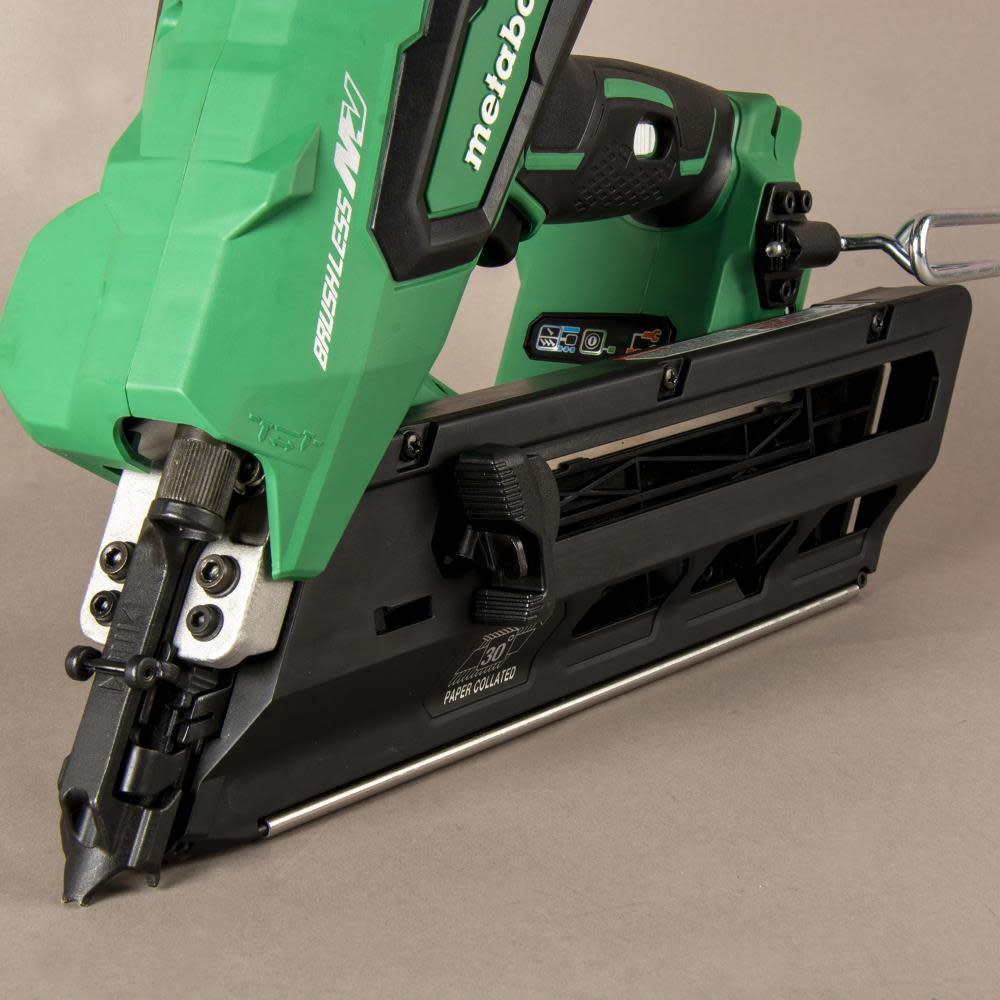 Metabo HPT Multivolt Cordless Framing Nailer Kit 3 ½” 30deg Clipped Head Paper Strip