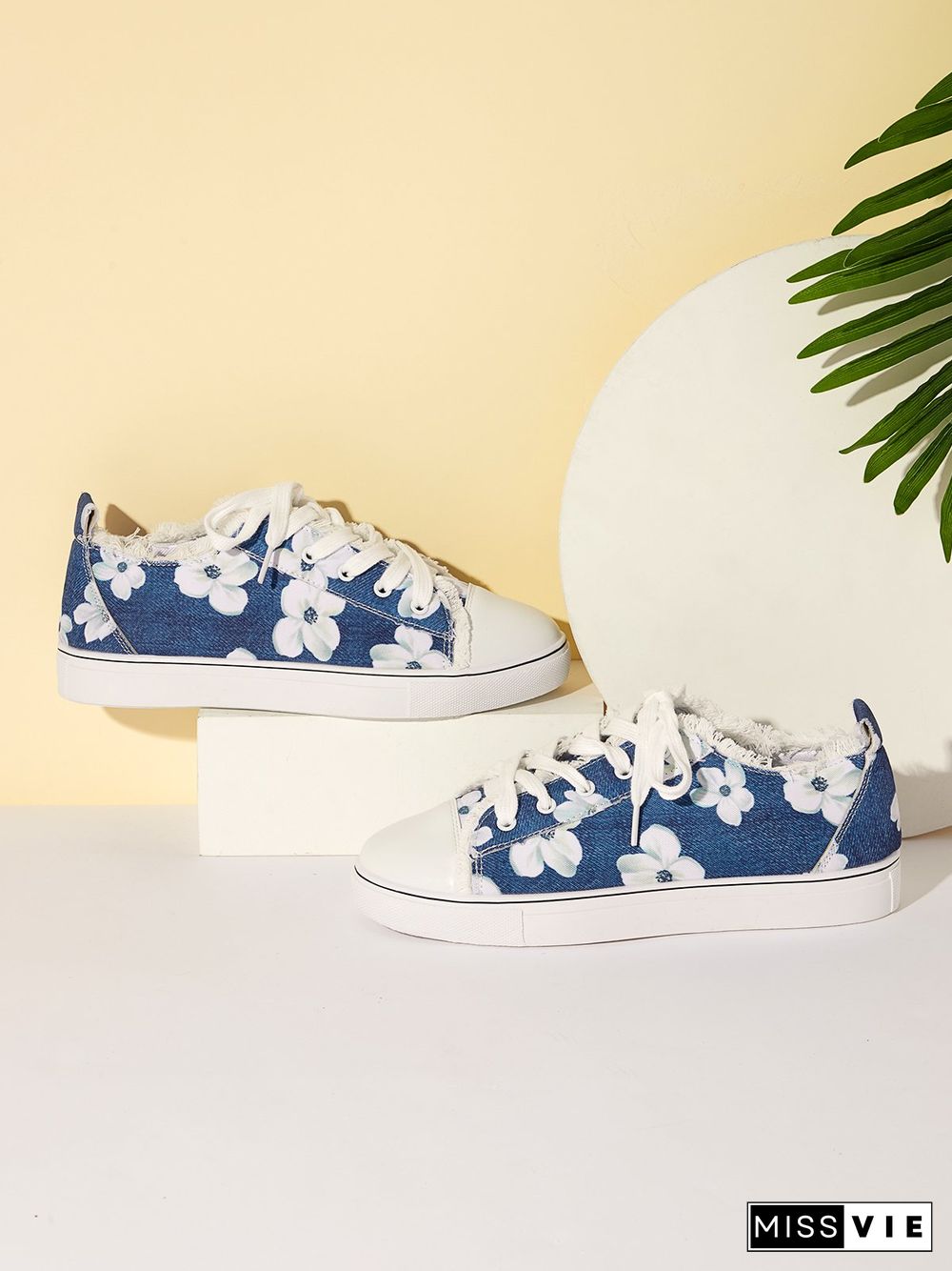 Women's Lily Graphic Print Denim Lace-Up Sneakers