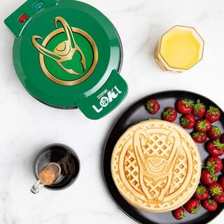 Uncanny Brands 900 W Marvel's Loki Green American Waffle Maker WM1-MVM-LK1