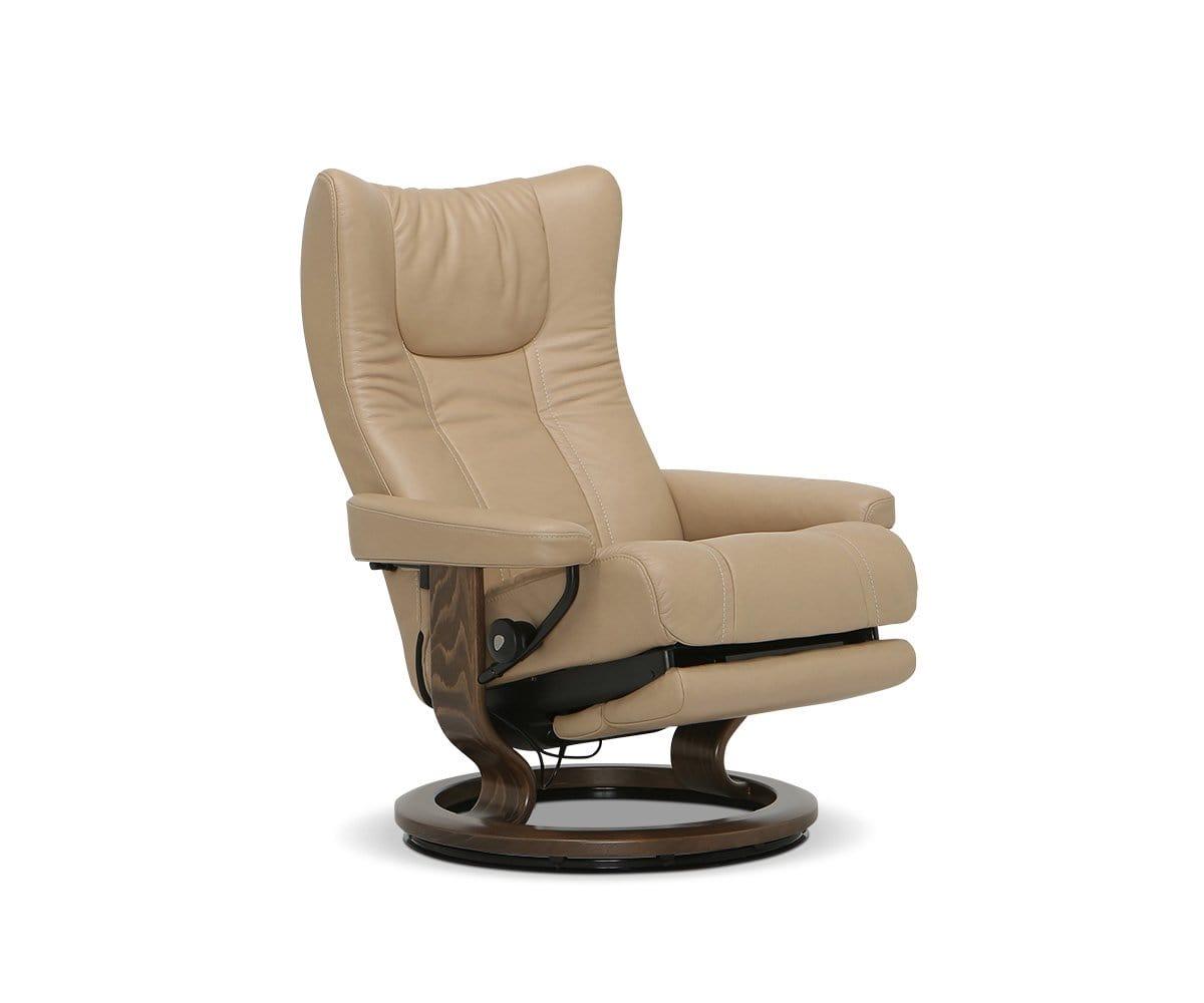 Stressless® Wing Power Leg & Back Recliner